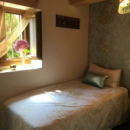 La Casita De